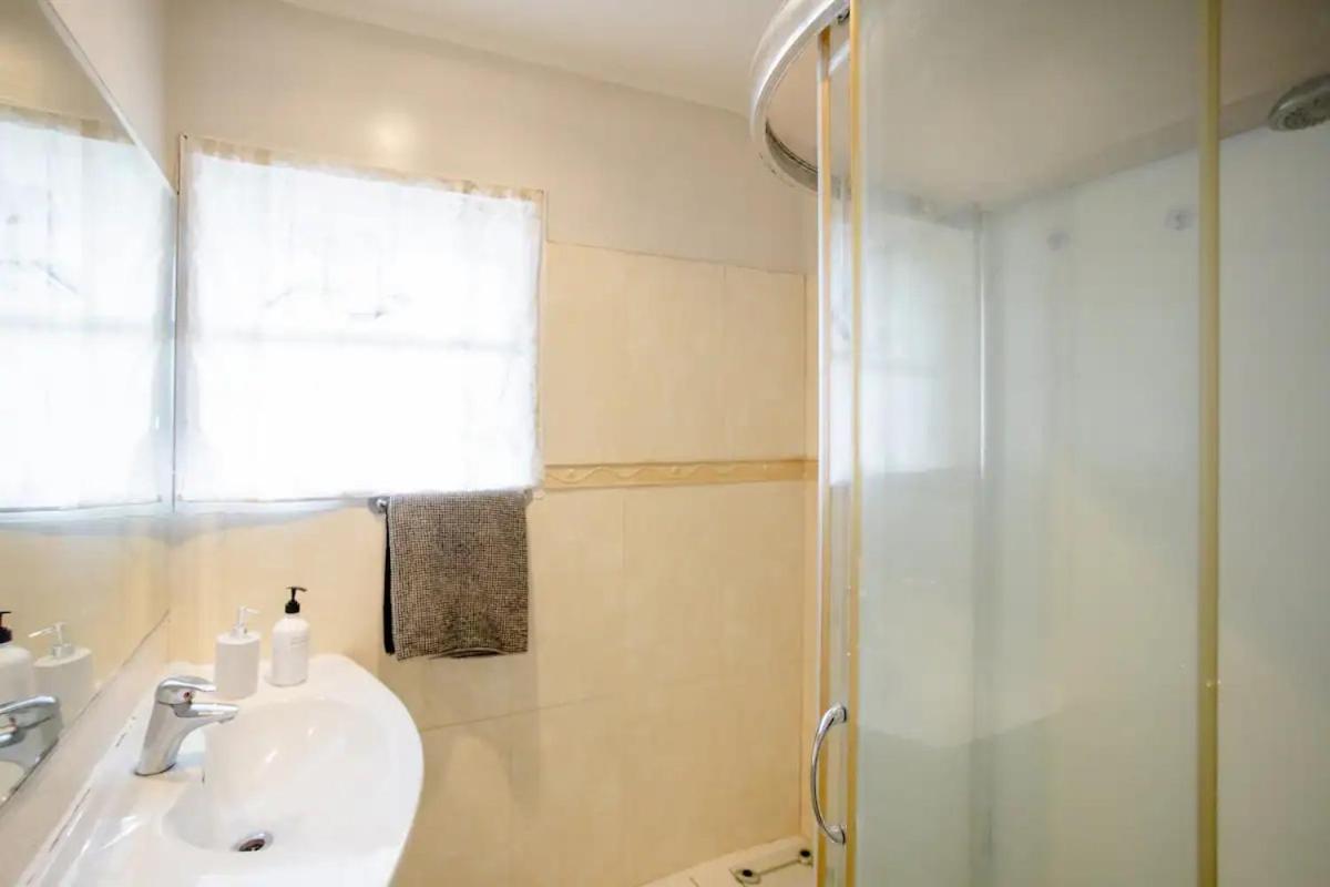 Budget Friendly Rooms Near The Airport Auckland Exterior photo